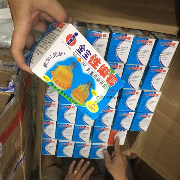 Bao cao su Gold siêu gai xoắn dọc ngang đầu bao